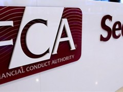 英国金融行为管理局FCA成立于2013年4月1日。目前受FCA监管的零售外汇持牌券商超过206家，提供杠杆式外汇的经纪商必须获得rolling