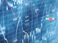 外汇交易也叫做炒外汇，是目前最热门的金融投资方式之一。外汇是24小时不间断的市场，其特点是波动频繁且波动的幅度往往都比较大