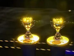 摘要：在外汇、股票、加密货币等高波动市场中，许多交易者都曾听过 马丁格尔（Martingale）策略。它最初来源于18世纪法国的赌博方法，被不少投资者奉为“稳赢系统”。然而，当你真正理解它的逻辑与风险，就会发现这所谓的“圣杯”，更像是一把双刃剑。