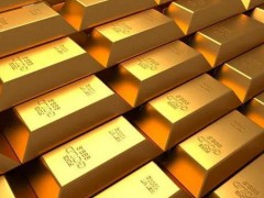 黄金小时图黄金方面：隔夜黄金以横盘调整为主，自鲍威尔全面转向鸽派后，黄金短期上涨动能走强，但也要谨防利多消息被消化耗尽的可能。本次鲍威尔透露出降息的信息，被市场解读为是受美国总统特朗普的压力所致，美联储的独立性也受到质疑。欧洲央行行长拉加德警告称央行独立性至关重要，任何对其独立性的干预都可能带来严重后果。从理事库格勒到库克，特朗普可能在加快美联储官员的更换。